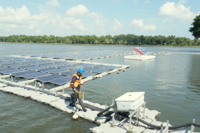 PLN Indonesia Power dan IESR perkuat kolaborasi dorong transisi energi bersih dan target Net Zero Emission 2060 lewat pengembangan PLTS di Bali.