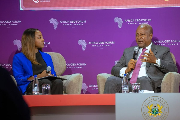 Presiden Ghana desak percepatan produksi minyak sebelum transisi energi global membuat cadangan minyak tak bernilai.