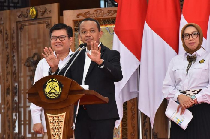 PLN bangun Green Super Grid untuk salurkan energi terbarukan dari daerah terpencil ke kota besar, dukung RUPTL 2025–2034.