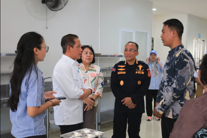 Menteri Hanif tekankan Program Makan Bergizi Gratis harus sejalan dengan perlindungan lingkungan dan pengelolaan sampah di Bali.