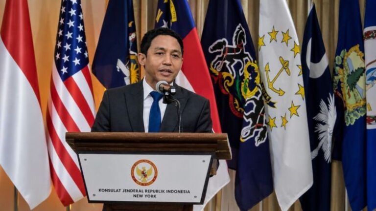 Indonesia tawarkan kemitraan investasi karbon berbasis hutan tropis berstandar global dalam forum bisnis di New York.