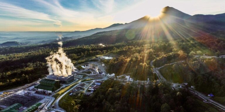 PLN IP mengembangkan aset karbon dari peningkatan kapasitas PLTP Gunung Salak.